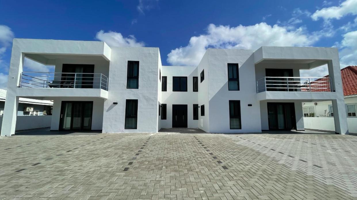 דירות וילמסטאד Whitehouse Boulevard, Close To Mambo Beach And City Centre מראה חיצוני תמונה